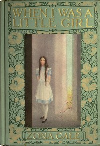 Book cover of "When I Was a Little Girl"